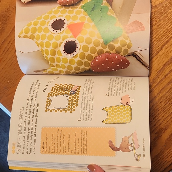 My Big Book of Sewing Kids Craft Book - Picture 4 of 9
